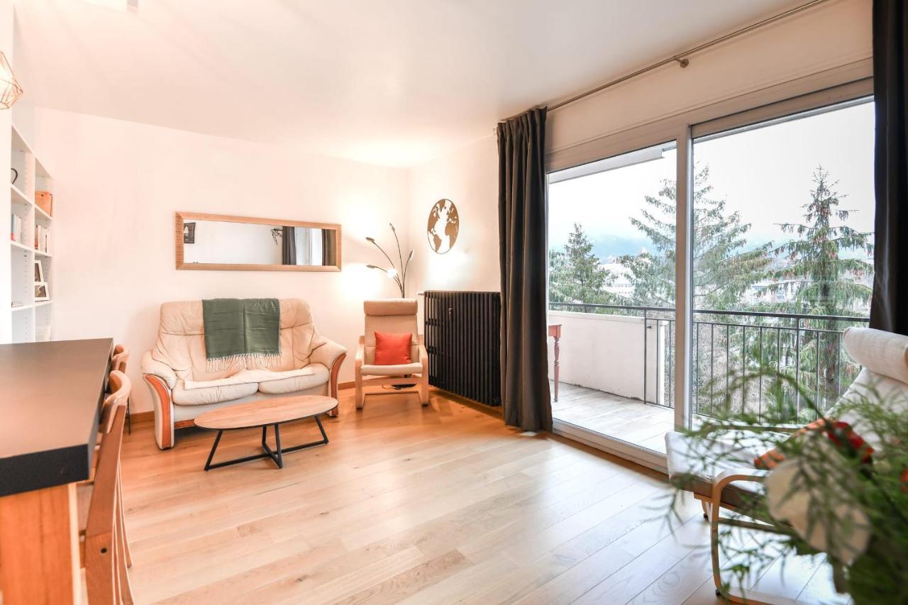 Nice Apartment With Balcony Very Close To The City Center Annecy Ngoại thất bức ảnh