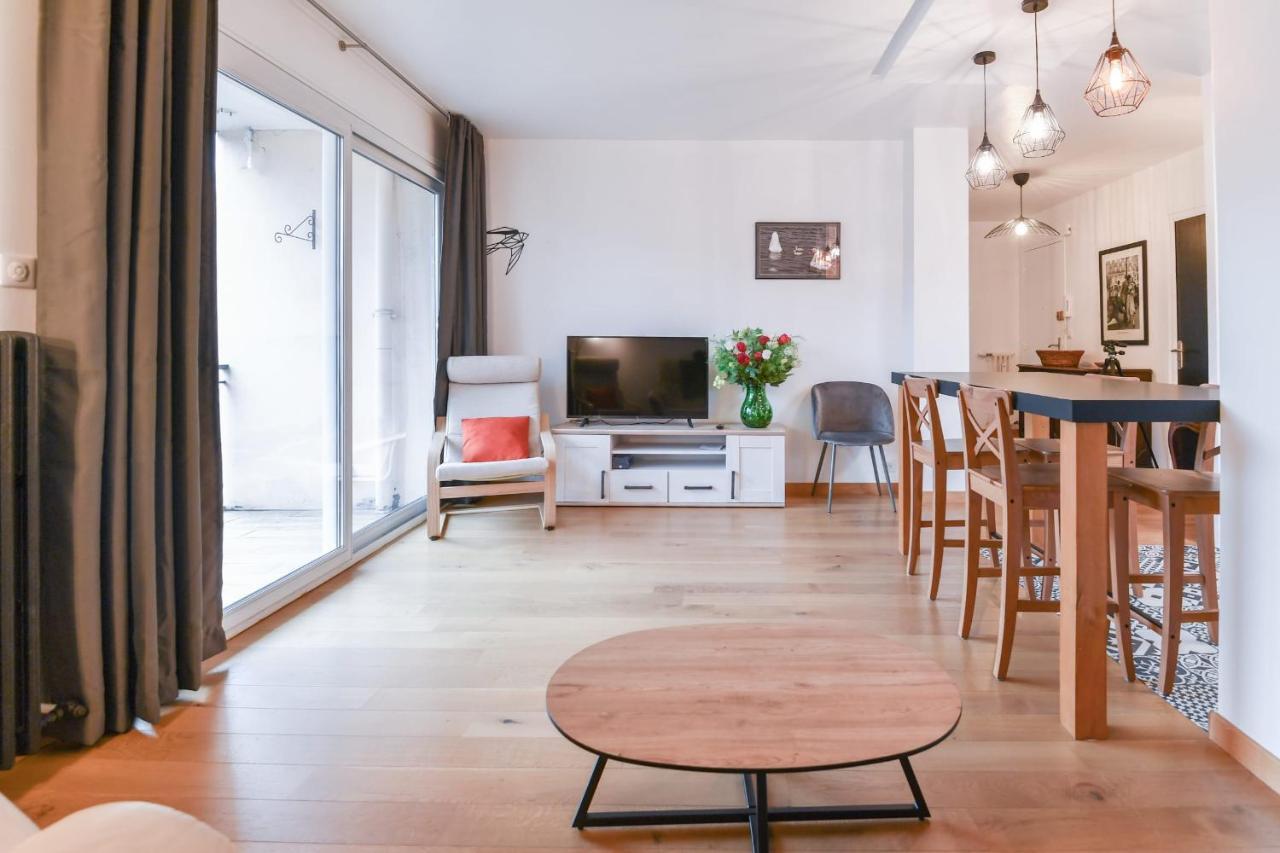 Nice Apartment With Balcony Very Close To The City Center Annecy Ngoại thất bức ảnh